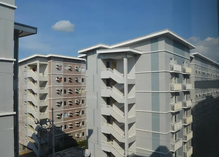 Апарт-отель Trees Residences Near Ayala Fairview Terraces *